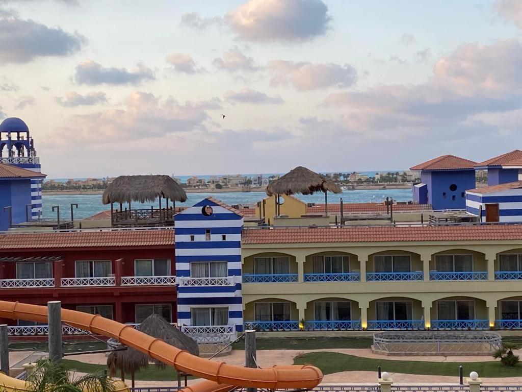 אל עלמיין Porto Marina Resort Chalets Families Only מראה חיצוני תמונה