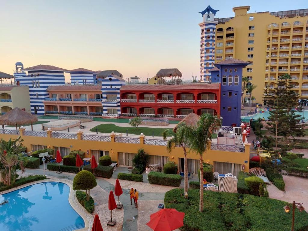 אל עלמיין Porto Marina Resort Chalets Families Only מראה חיצוני תמונה